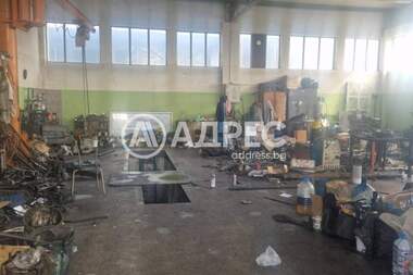 Πώληση - Βιομηχανικός χώρος/Συνεργείο/Αποθηκευτικός χώρος/Αποθήκη σε Южна промишлена зона,  Ямбол