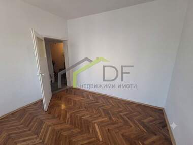 Vânzare - Apartament în Ceaîka,  Varna
