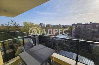 Vânzare - Apartament în Izgrev,  Varna