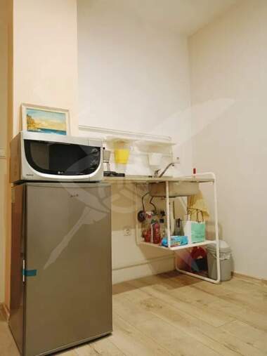 Închiriere - Apartament în Kolhozen pazar,  Varna