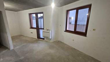Verkauf - Wohnung in Warosch,  Razgrad