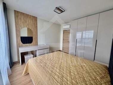 Vânzare - Apartament în Văzrajdane 1,  Varna