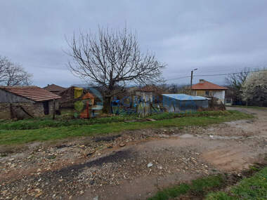 Vânzare - Teren de construcții în Bălgari,  Burgas