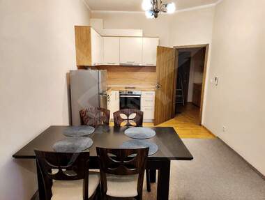 Vânzare - Apartament în Zornița,  Burgas