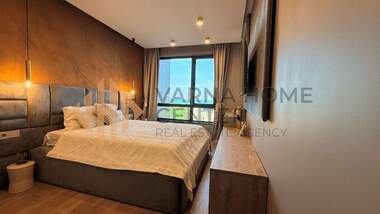 Închiriere - Apartament în Sfinții Constantin și Elena,  Varna