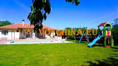 Vânzare - Casă în Sokolovo,  Dobrice