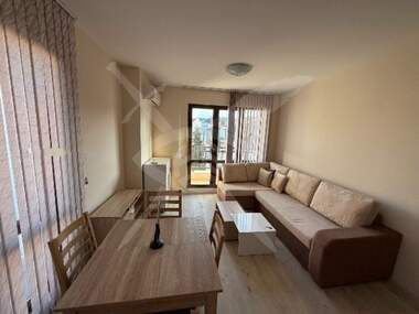 Închiriere - Apartament în Kamenița 1,  Plovdiv