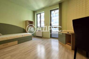 Închiriere - Apartament în Goțe Delceev,  Sofia