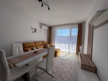 Kira - Apartman olarak Vazrajdane,  Burgas