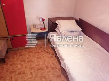 Продажба - Къща в Южна промишлена зона,  Ямбол