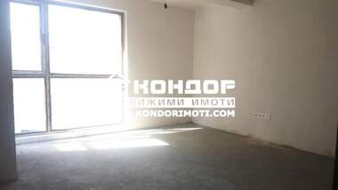 Vânzare - Apartament în Trakia,  Plovdiv