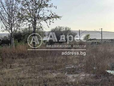 Ενοίκιο - Οικόπεδο για κατασκευή σε Тополи,  Варна