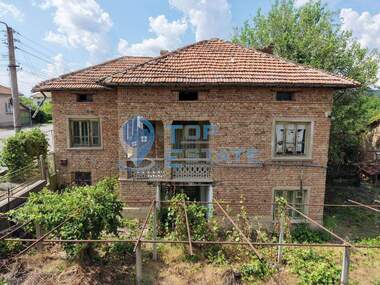Vânzare - Casă în Dragomirovo,  Veliko Tărnovo