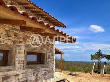 For sale - House in Priseltsi,  Varna