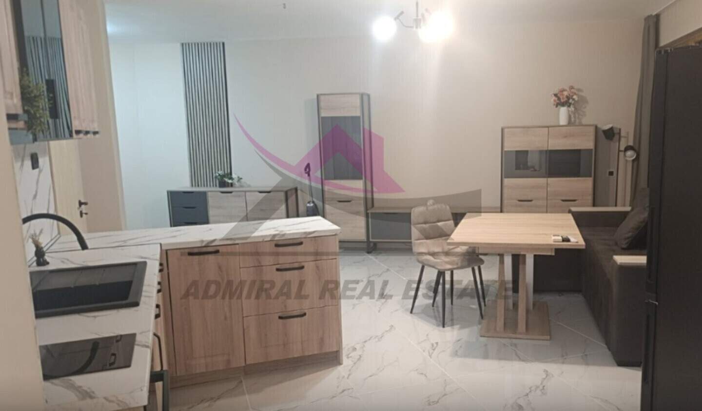 Cu două camere Apartament în Văzrajdane 1, Varna – fotografia 3