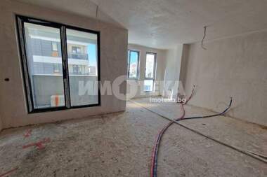 Продажба - Апартамент в Обеля 2,  София