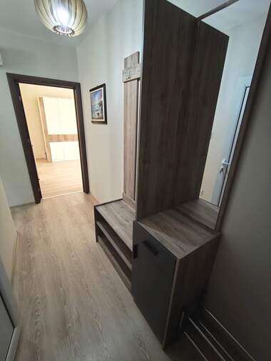 Închiriere - Apartament în Slaveîkov,  Burgas