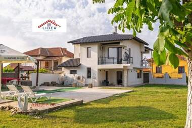 Vânzare - Casă în Dolni Dăbnik,  Pleven