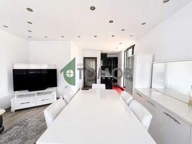 For sale - Apartment in Center,  Shumen