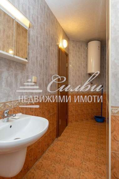 Продажба - Апартамент в Център,  Шумен