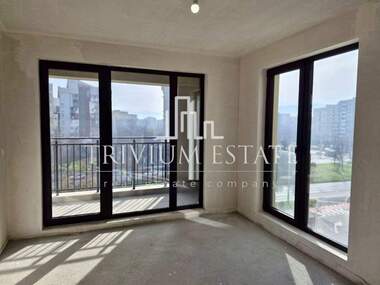 Продажба - Апартамент в Тракия,  Пловдив