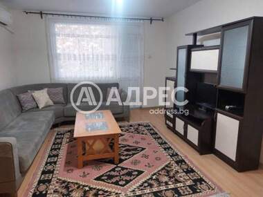 Miete - Wohnung in Wazrajdane,  Burgas