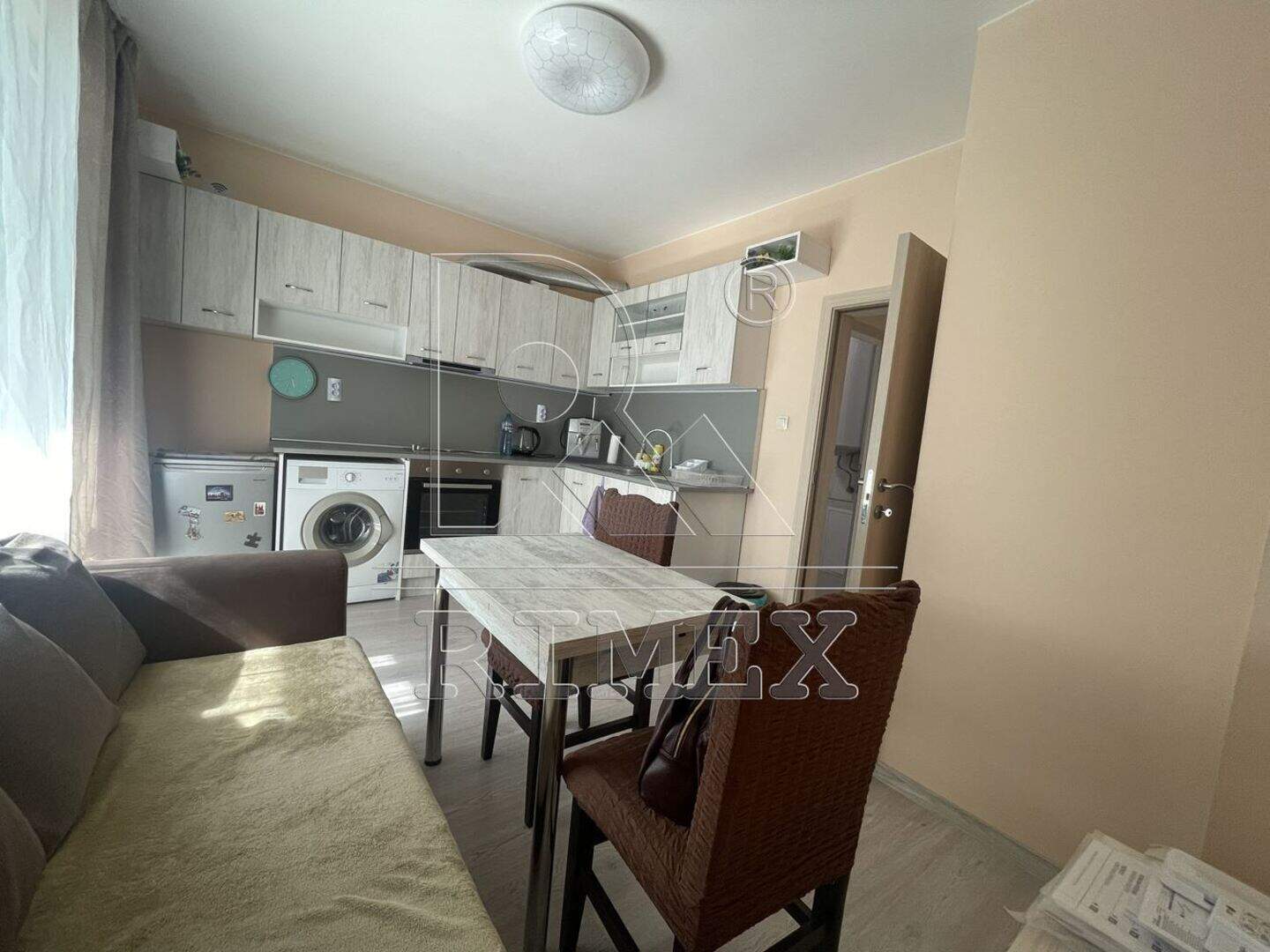 Cu două camere Apartament în Raion Zapaden, Plovdiv – fotografia 3