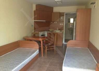 Închiriere - Apartament în Bazar Levski,  Varna