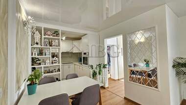 For sale - House in Kosharitsa,  Burgas