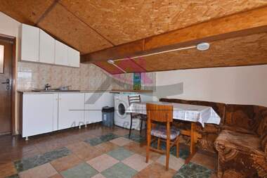 Miete - Wohnung in Winiza,  Warna