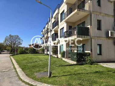 Vânzare - Apartament în Priselți,  Varna