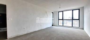 Vânzare - Apartament în Kărșiaka,  Plovdiv