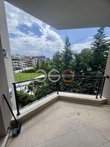 Продажба - Апартамент в Бриз,  Варна