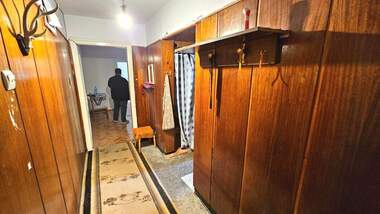 Verkauf - Wohnung in Zentar,  Razgrad