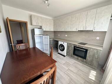 Miete - Wohnung in Izgrew,  Burgas