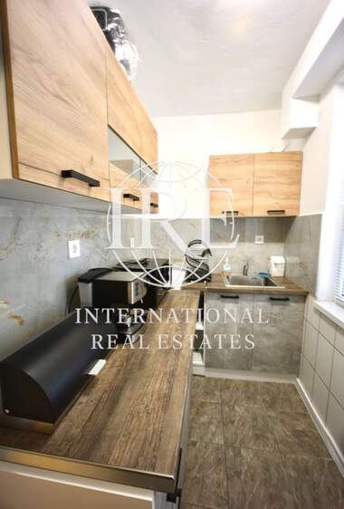 For sale - Apartment in Alen mak,  Varna