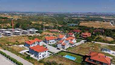 For sale - House in Belashtica,  Plovdiv