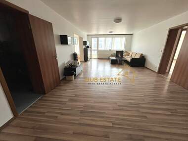 Verkauf - Wohnung in Zentar,  Dobritsch