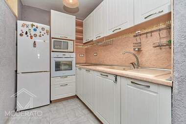 Vânzare - Apartament în Văzrajdane,  Burgas