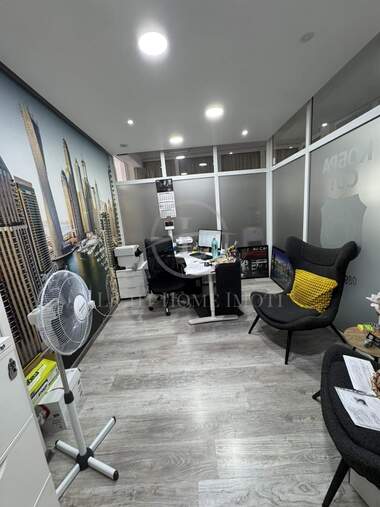 Satış - Ofis olarak Kiuçuk Parij,  Plovdiv