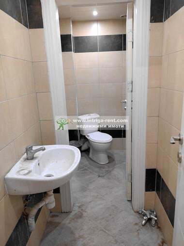 Închiriere - Depozit/Spațiu industrial/Fitnes/Spațiu de depozitare în Ovcearski,  Haskovo