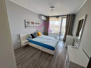 Miete - Wohnung in Briz,  Warna