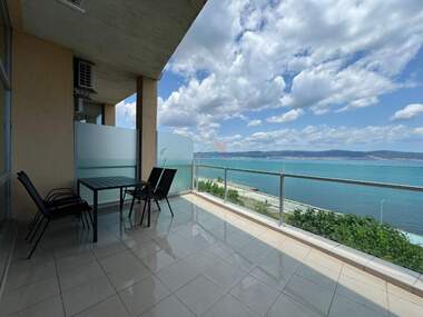 Vânzare - Apartament în Nesebăr,  Burgas