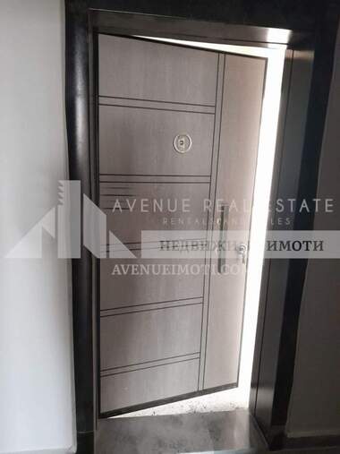 Продажба - Апартамент в Южен,  Пловдив