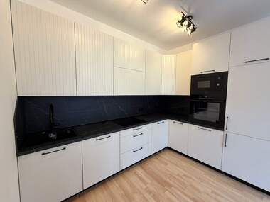 Vânzare - Apartament în Center,  Sofia