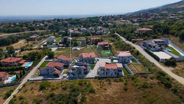 For sale - House in Belashtica,  Plovdiv