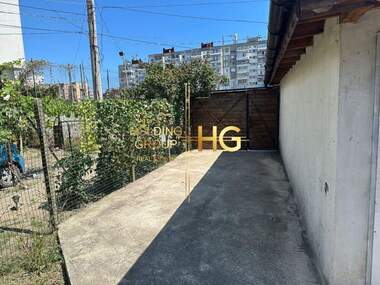 For rent - House in Grand Mol,  Varna