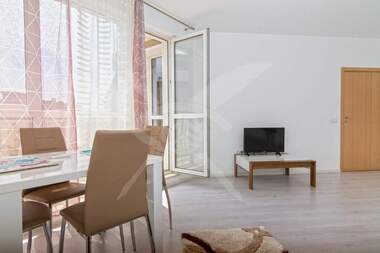 For rent - Apartment in Briz,  Varna