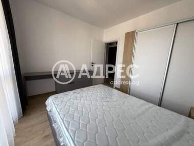 Verkauf - Wohnung in Mladost 1,  Warna