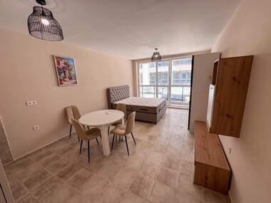 Miete - Wohnung in Bratia Miladinowi,  Burgas